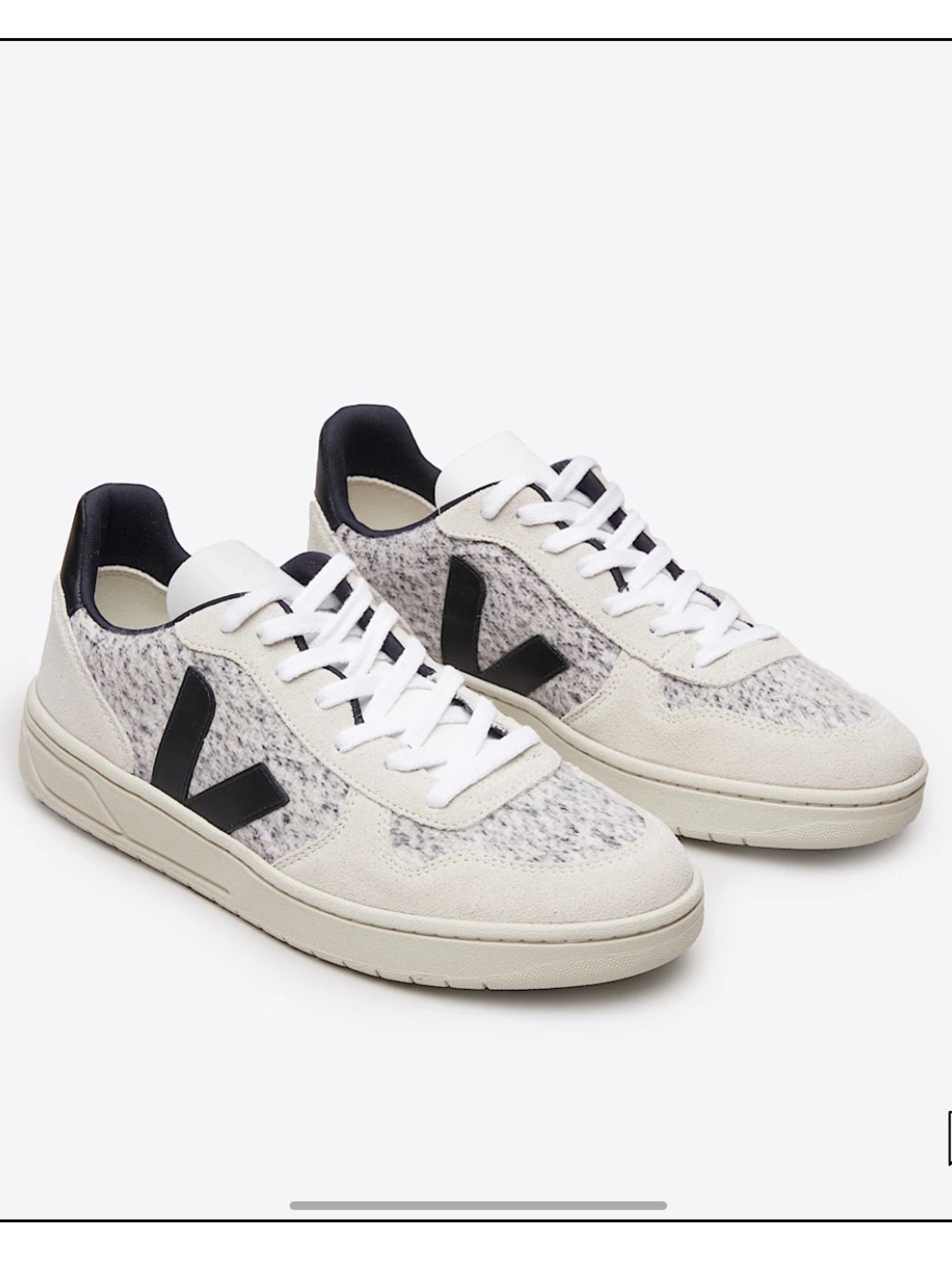 Veja V-10 Sneakers